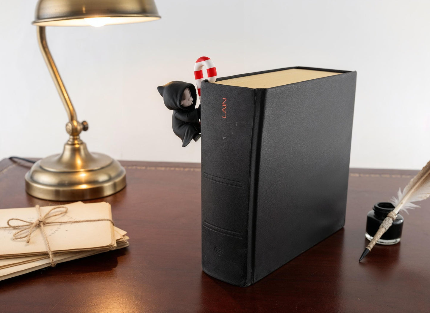 Sensenmann als Buchkanten-Figur – Gothmas Bücherregal-Deko – weitere Produktansicht 4
